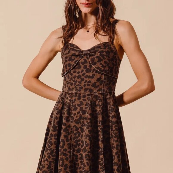 SO ME Mineral Washed Leopard Flare Cami Dress - Picture 5 of 11